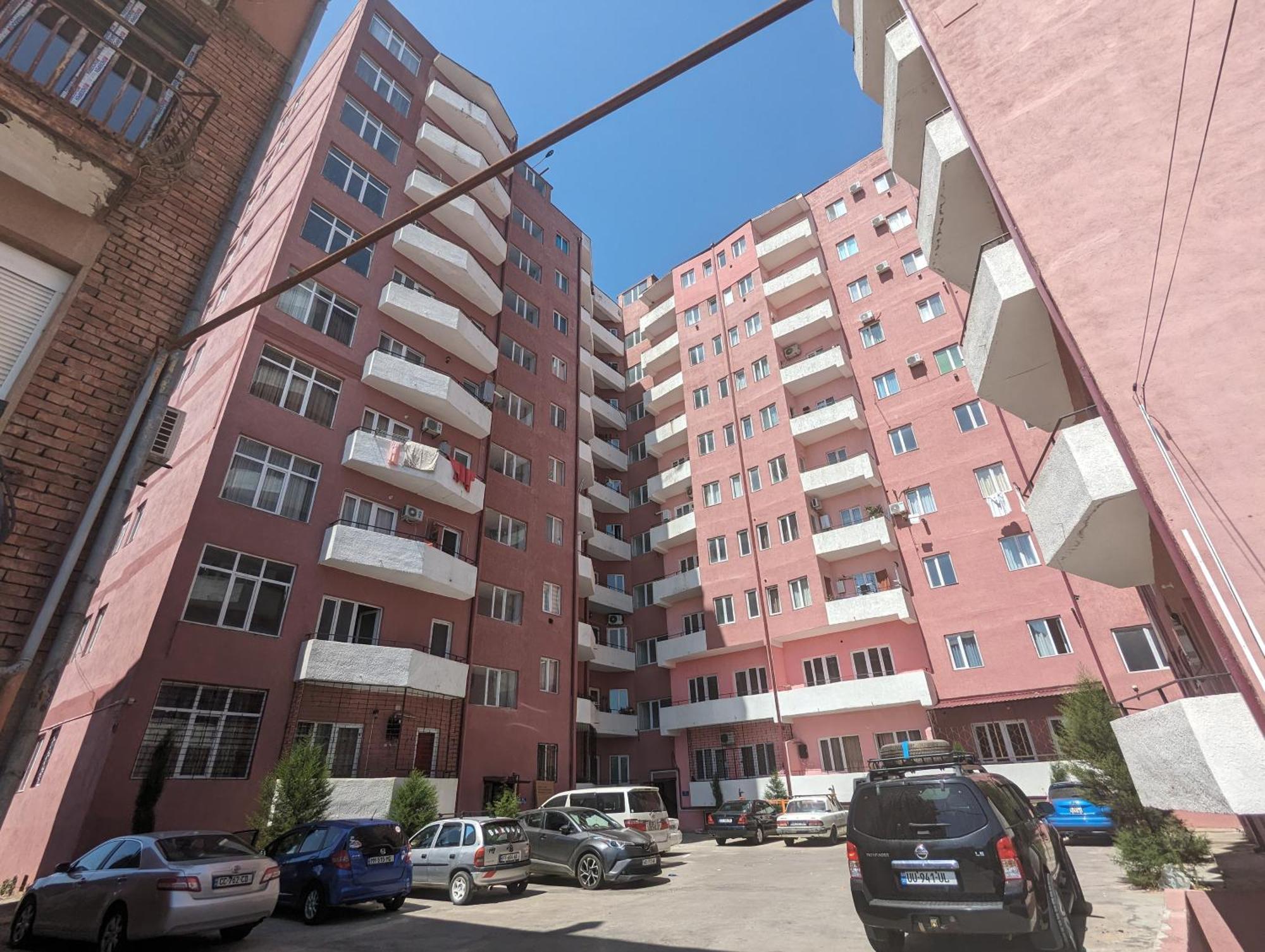Brand New Apartment In Koutaïssi Extérieur photo